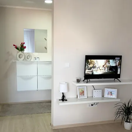 Apartment Leona Indija